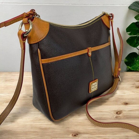 Dooney & Bourke Pebble Grain Kimberly Crossbody Bag Brown With British Tan Trim - Picture 5 of 11